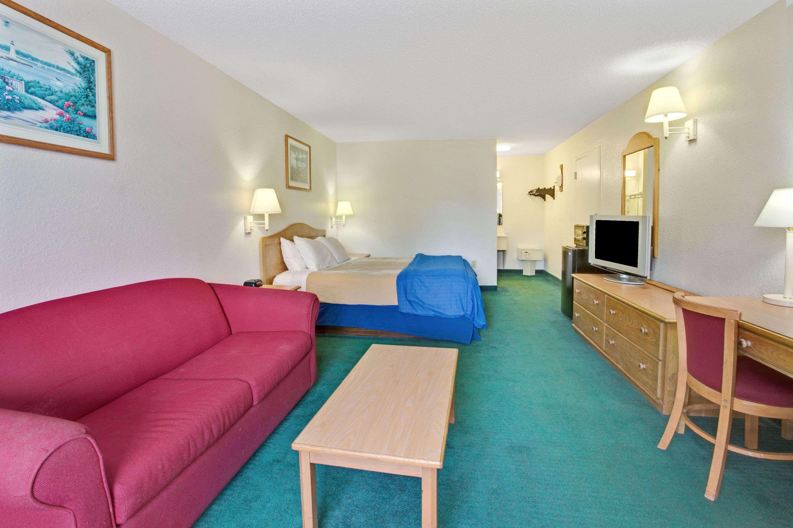Travelodge Suites By Wyndham Macclenny I-10 Екстериор снимка