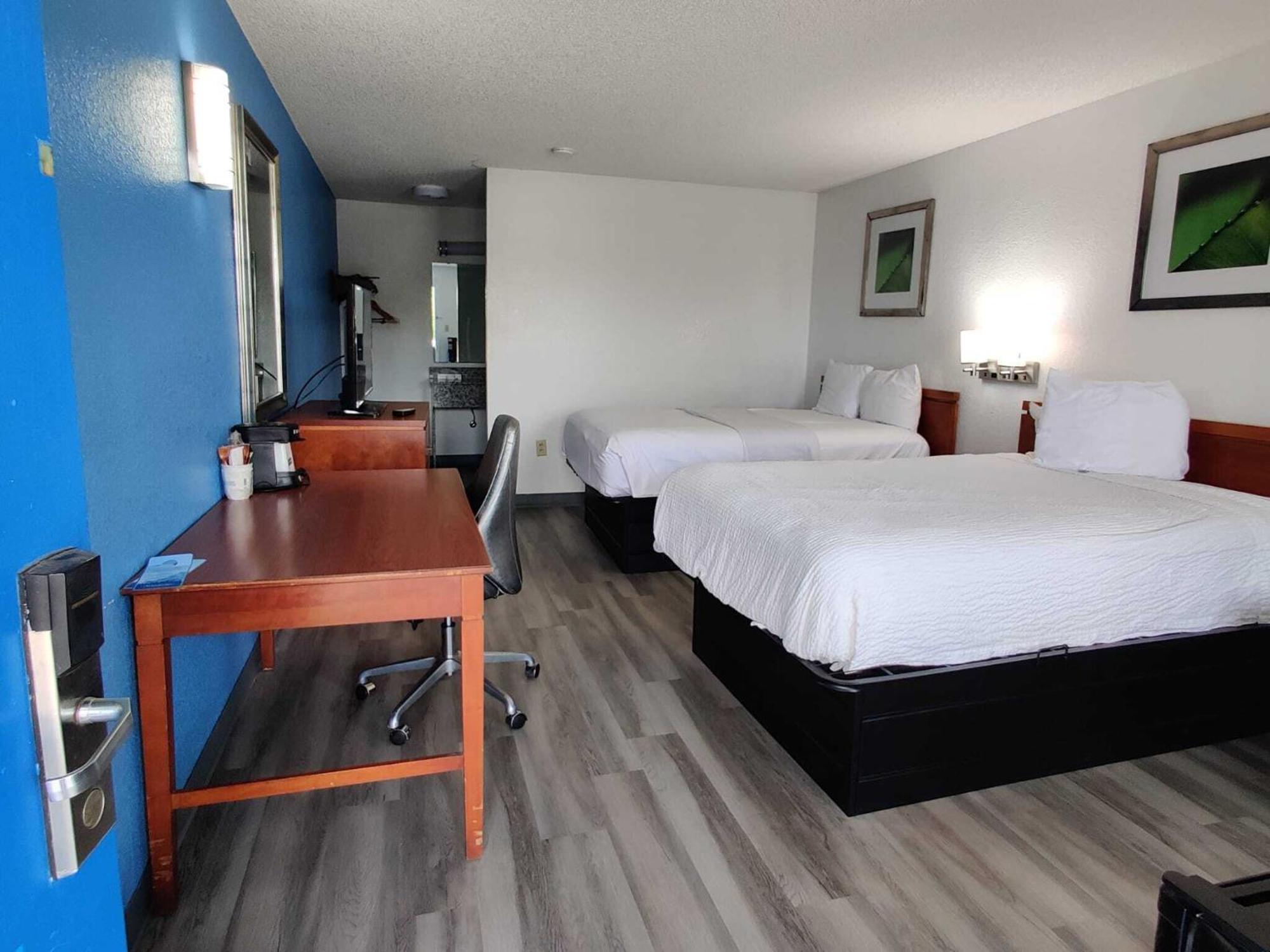Travelodge Suites By Wyndham Macclenny I-10 Екстериор снимка