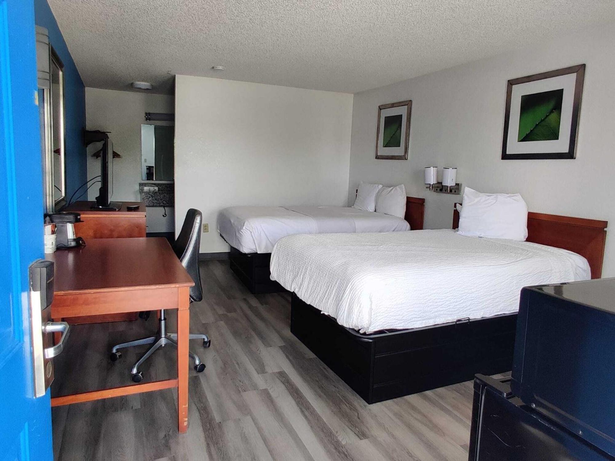 Travelodge Suites By Wyndham Macclenny I-10 Екстериор снимка