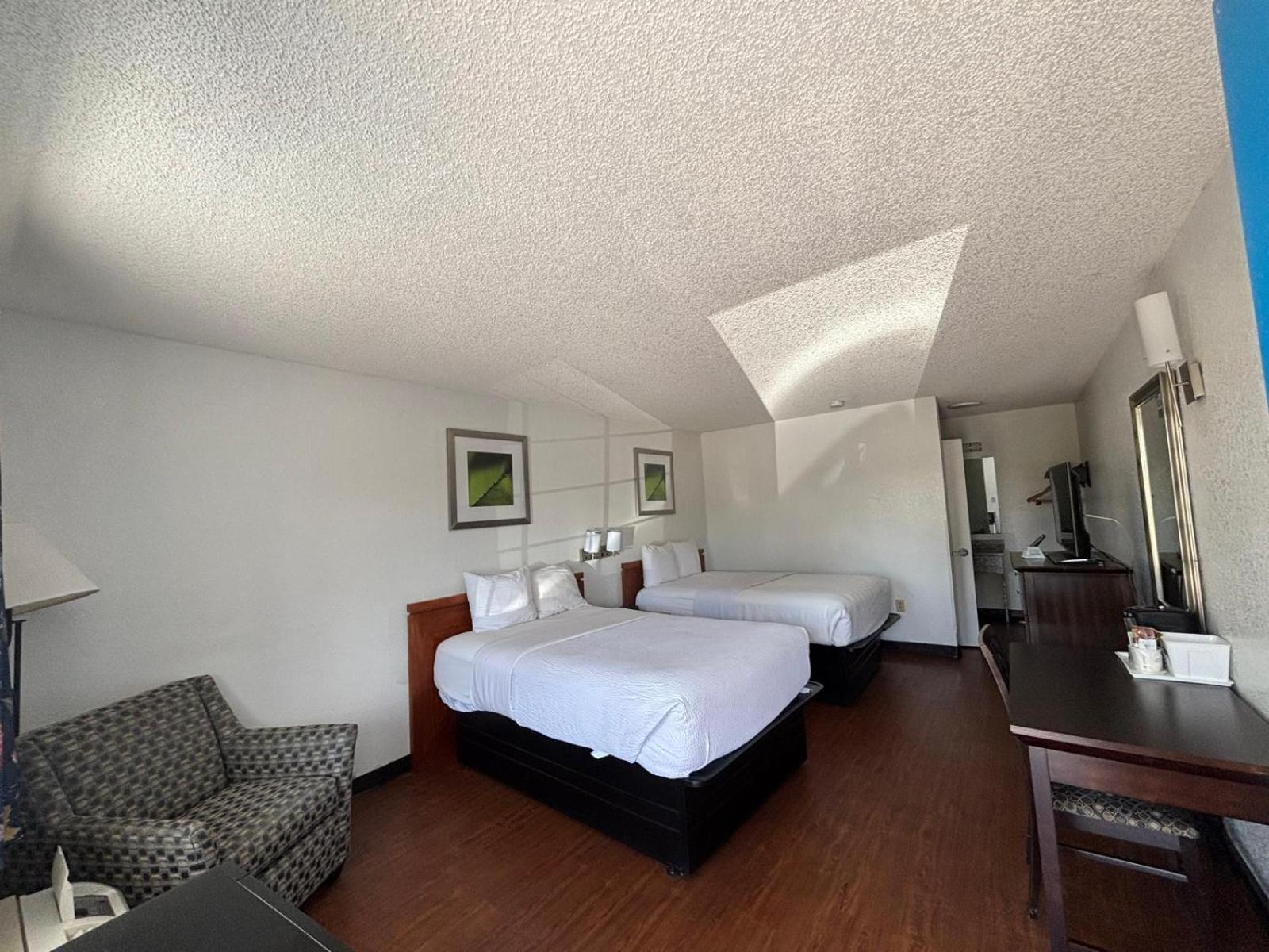 Travelodge Suites By Wyndham Macclenny I-10 Екстериор снимка